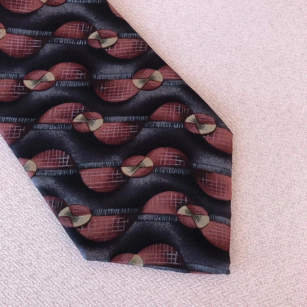 Barrington Made in Usa Silk Vintage‎ Burgundy Black Tan Art Deco Necktie